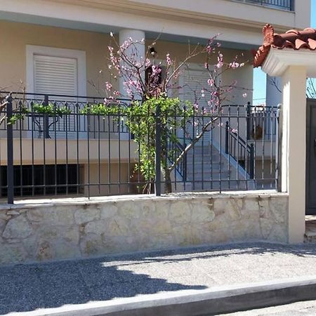 New, Bright, Cozy, Autonomous Apartment With Private Entrance And Garden, 42 M2, 5Min To The Beach And City Center 卡拉马塔 外观 照片