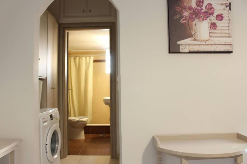 New, Bright, Cozy, Autonomous Apartment With Private Entrance And Garden, 42 M2, 5Min To The Beach And City Center 卡拉马塔 外观 照片