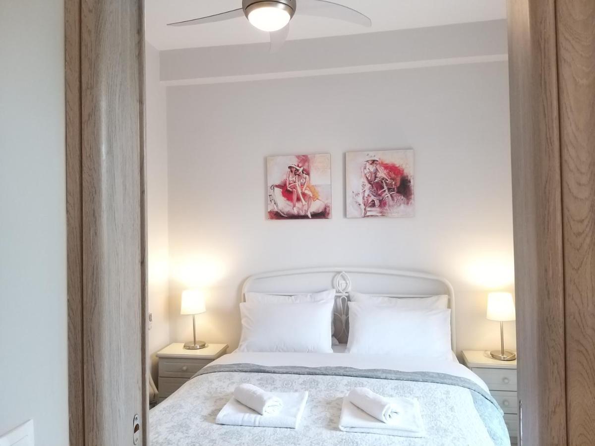 New, Bright, Cozy, Autonomous Apartment With Private Entrance And Garden, 42 M2, 5Min To The Beach And City Center 卡拉马塔 外观 照片