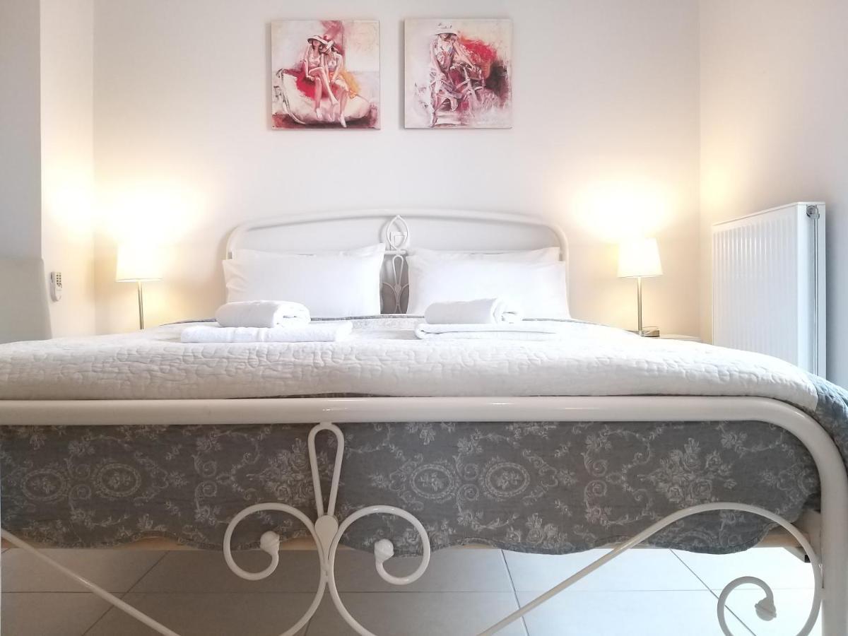 New, Bright, Cozy, Autonomous Apartment With Private Entrance And Garden, 42 M2, 5Min To The Beach And City Center 卡拉马塔 外观 照片